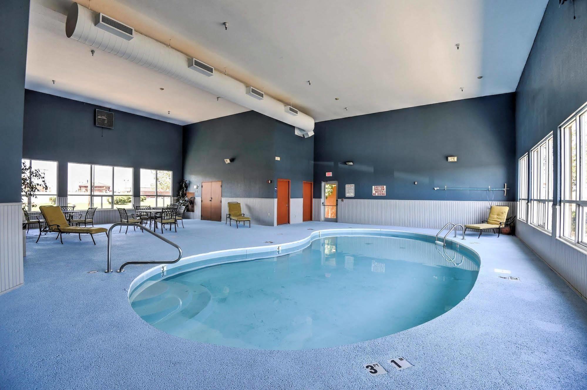 Surestay Hotel By Best Western Ottawa Зручності фото